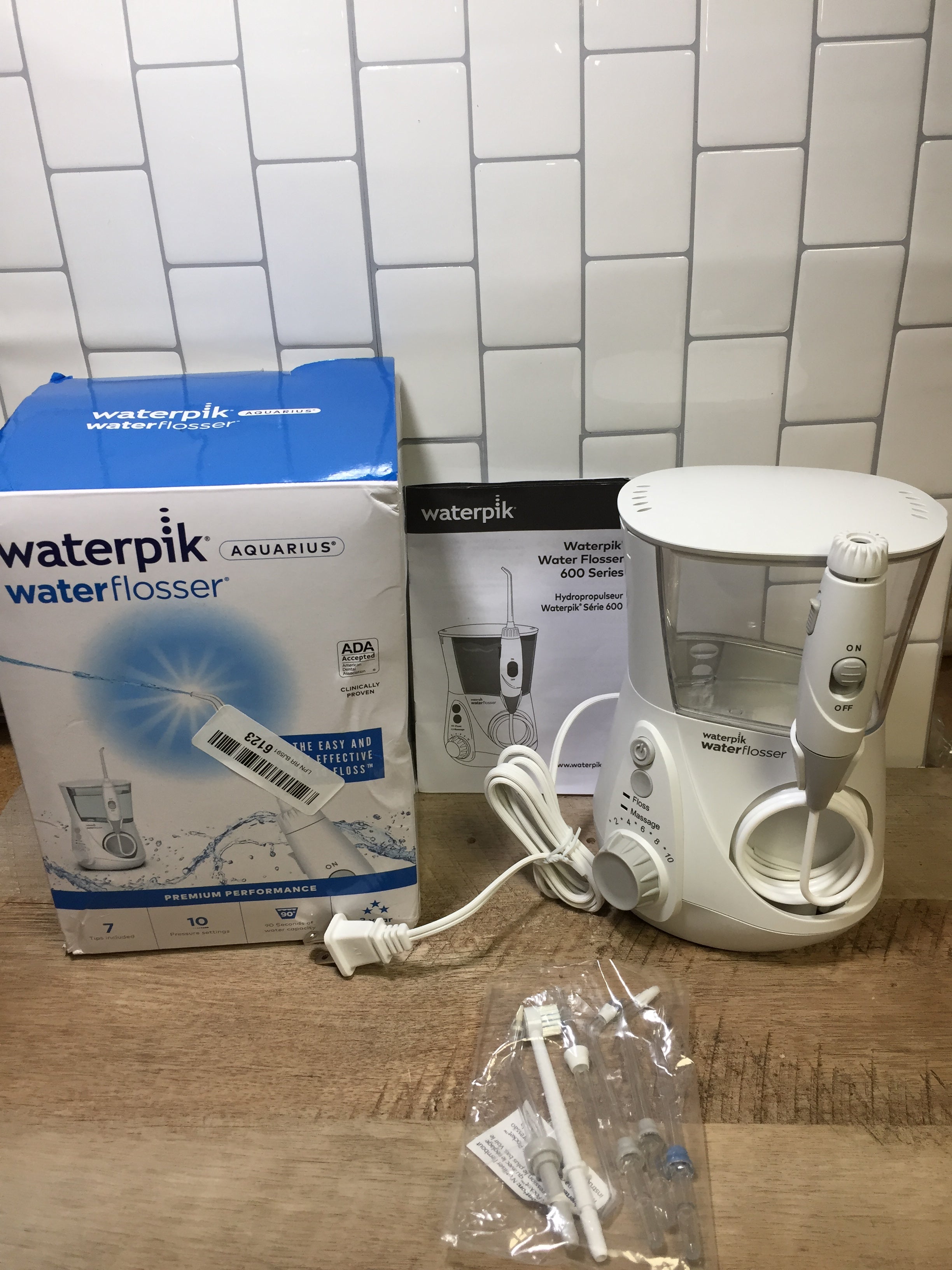 Waterpik WP-660 Water Flosser Electric Dental Countertop Oral Irrigator White (6966399402167)